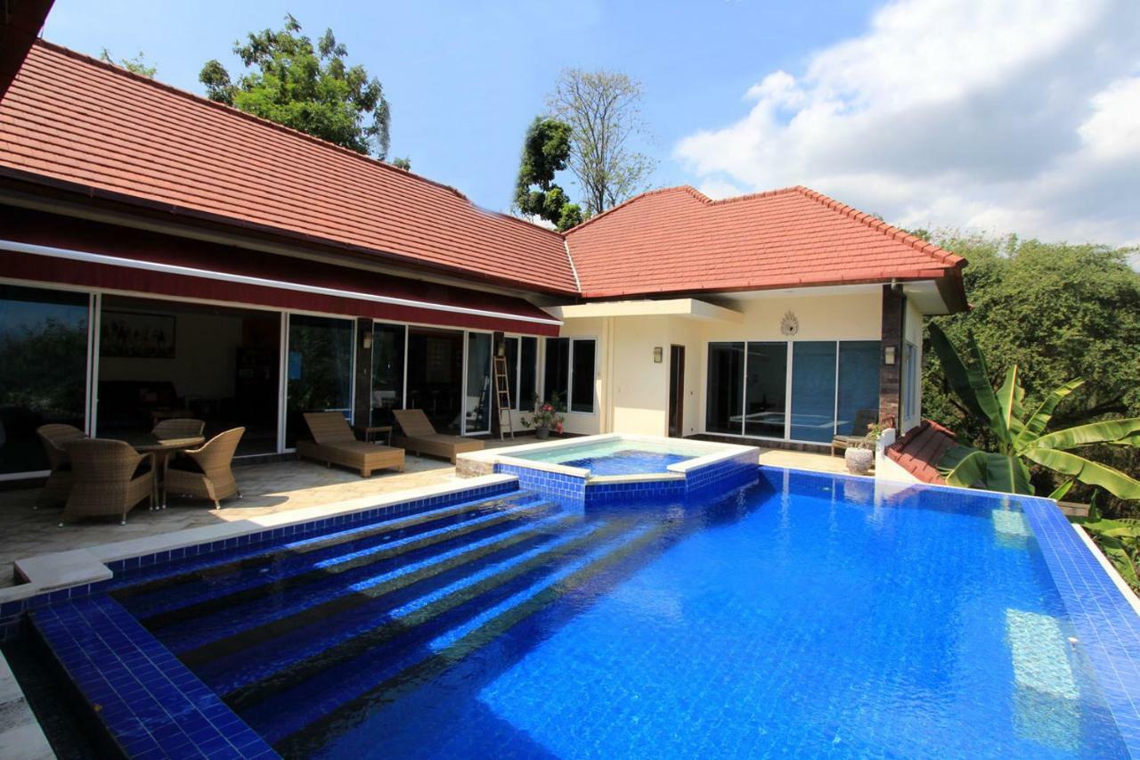 Villa Ebel Lovina Exterior foto
